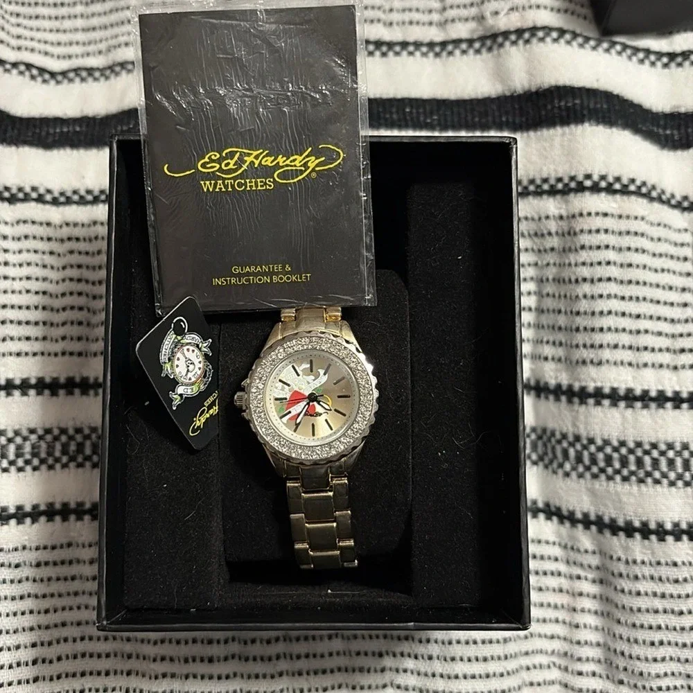 Ed Hardy Y2K Watch Love Kills Slowly Gold Rhinestone NWT‎ Deadstock